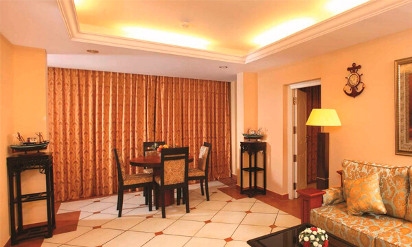 01-premium-cochin-r-v