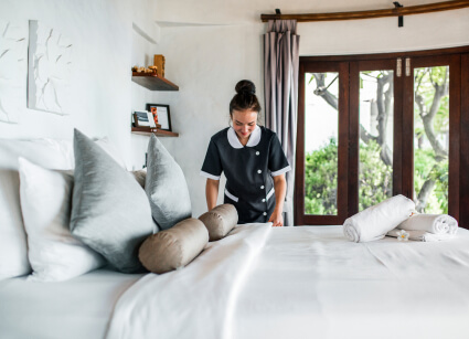 room-service-img